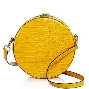 Medium Circle Croc-Embossed Crossbody Yellow Gold Mustard